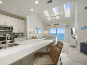 Crystal Dunes 601