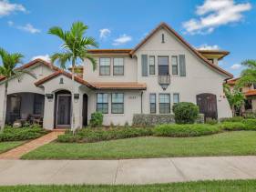Beachy condo in Artesia with pool, gym and pickleball