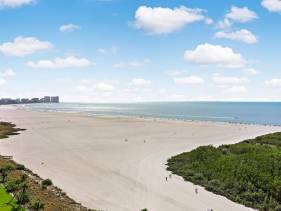 Relaxing beachfront condo with pool and ocean views