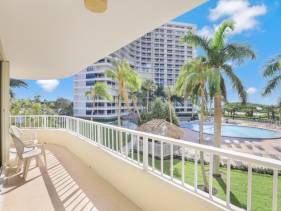 Ideal beachfront condo with pool and two balconies