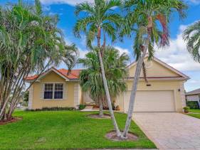 Pet-friendly home with southern exposure and pool