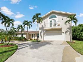 Pet-friendly two-story home with pool, spa, and grill