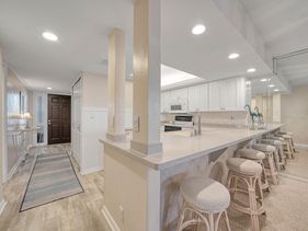 Compass Point 182