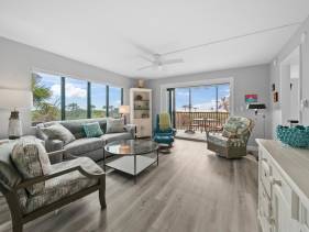 Sandpiper Beach 101