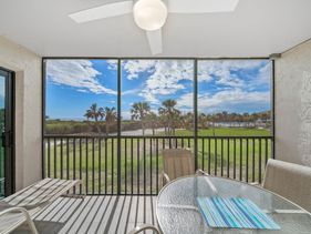 Sandpiper Beach 102