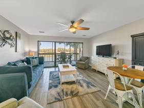 Lakefront 226