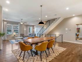 Modern 4BR townhouse 10 Min to FQ