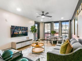 Pelican's Mirage: 2BR Haven Condo with Balcony