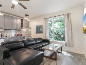 Modern 4-Bedroom Urban Oasis Near French Quarter