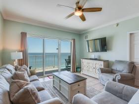 Crystal Shores West 202