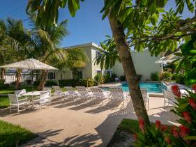 Palm Cay 3