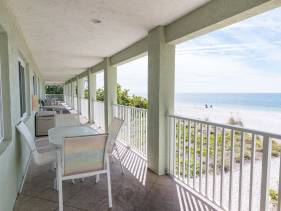 Shell Cove 9