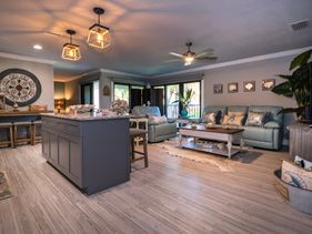 Waters Edge 102 N
