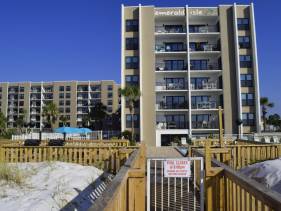 312 Emerald Isle by Alicia Hollis Realtor Rentals - Ope