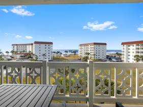 155 El Matador by Alicia Hollis Rentals - Open April 1s