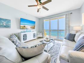 Calypso 2-1102 West