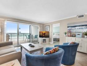 Beach House 204A
