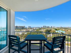 Palms Resort #2812 Jr. 2BR-Sunset Dreamer