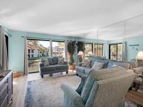 Edgewater Golf Villa 2110