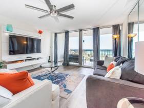 Shoreline Towers 3083