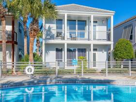 Destiny Beach Villas #11A&B- Beach Oasis