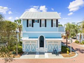 Ocean Ayer Carriage House