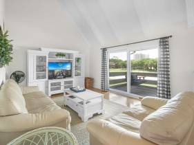 Seascape Villa - 37C