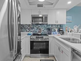 Sanibel Surfside 125