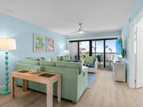 Pointe Santo C32