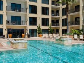 Across From The Beach! Near Pier Park & Dining! Sleeps