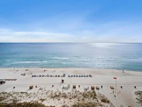 Luxurious Ocean Villa Resort - Gulf Front Paradise with