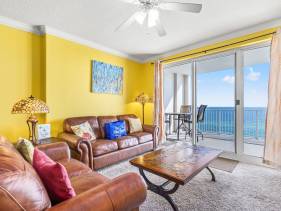 Ocean Reef 1106 - Lazy Daze