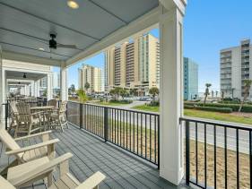 New Listing! Luxury Home, Sleeps 10 w/ Shared Pool