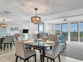 6415 midnight pass road unit 606