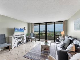 6415 midnight pass road unit ph8