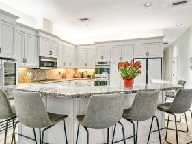 Luxury 6BR Oasis with Beach Access