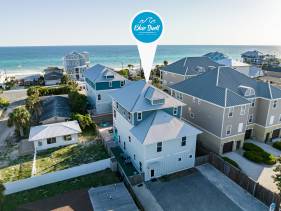 Three Master Bedrooms! Easy Beach Access! Gulf Views