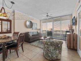 Ocean Club 407 Enjoy panoramic views of the Gulf!
