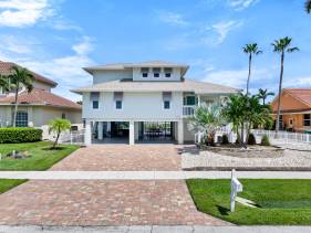 1672 Barbarosa Court