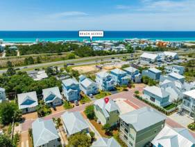 30A Beach House - Pelican's Rest