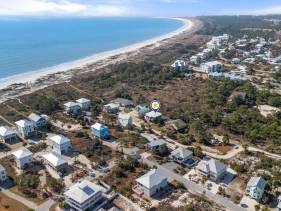 Pet Friendly Beach House - Hooked on the Cape
