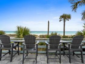 Gulf Front Beach House - Family Tides B