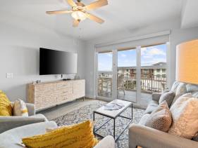 Calypso Resort 3-409