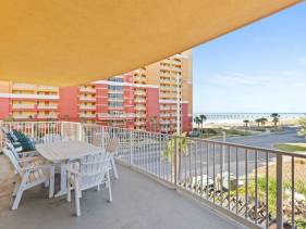 Calypso Resort Tower 3-301