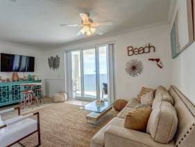 Twin Palms Resort 2103