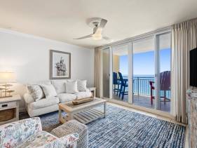 Emerald Beach Resort 2530