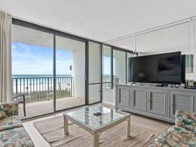 Edgewater Beach Resort - Leeward 102