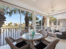 4660 Hawks Nest Way Unit 204