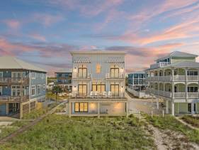 Beachfront Beach House - 6 Pack