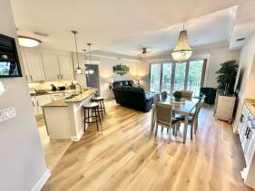 5377 Pine Ridge